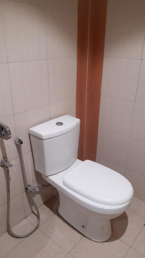 Baron Water Front Kuah Exterior foto